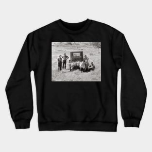 Oregon or Bust, 1936. Vintage Photo Crewneck Sweatshirt